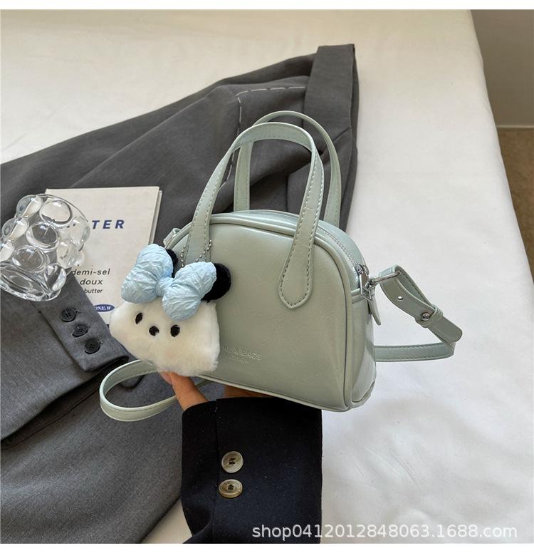 

ins нишевая портативная сумка-ракушка 2025 новая сумка-мессенджер в иностранном стиле популярная сумка для поездок на работу модная наплечная сумка для мобильного телефона