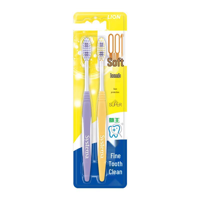 Lion Elastic Gum Care Soft Bristle Toothbrush (2-Pack)