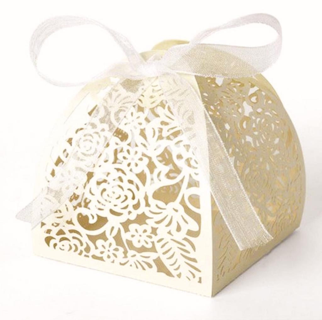 25/50/100pcs Laser Hollow Cut Wedding Candy Boxes with Thank You Tag Valentine's Day Gift Chocolate Packaging Box Party Favors