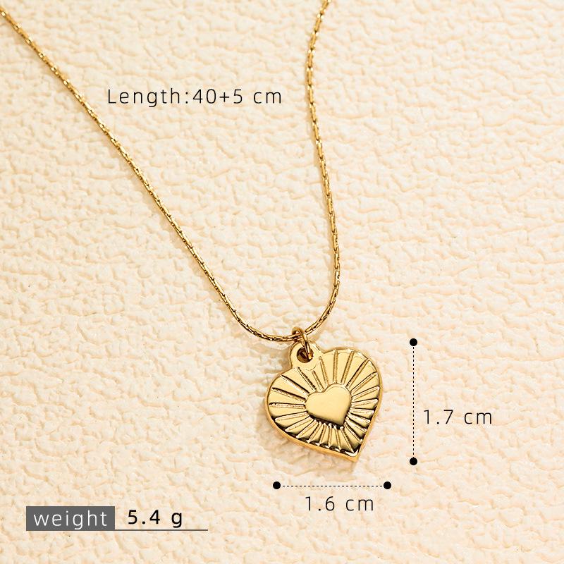 Stainless Steel Gold-Plated Love Heart Necklace with Inlaid Diamonds