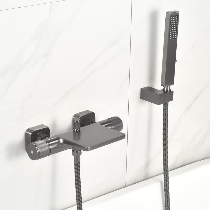 Yipan Wall-mounted Bathtub Faucet Shower Set