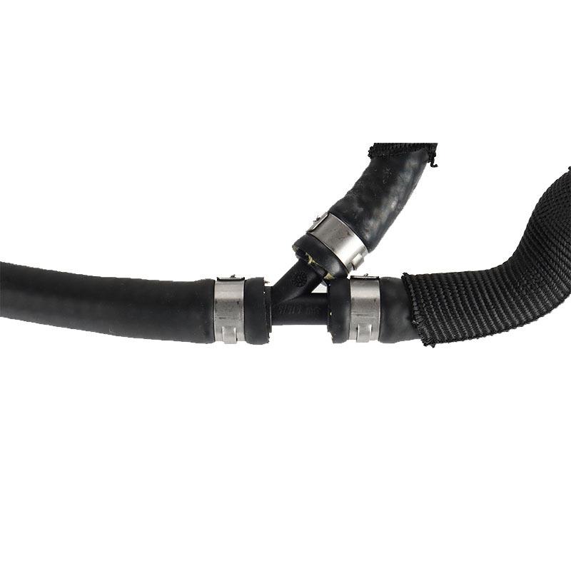 A17127576363 Car Accessories Engine Coolant Vent Hose 17127576363 for BMW N63 F18 F10 F01 F02 E70 E71 E72