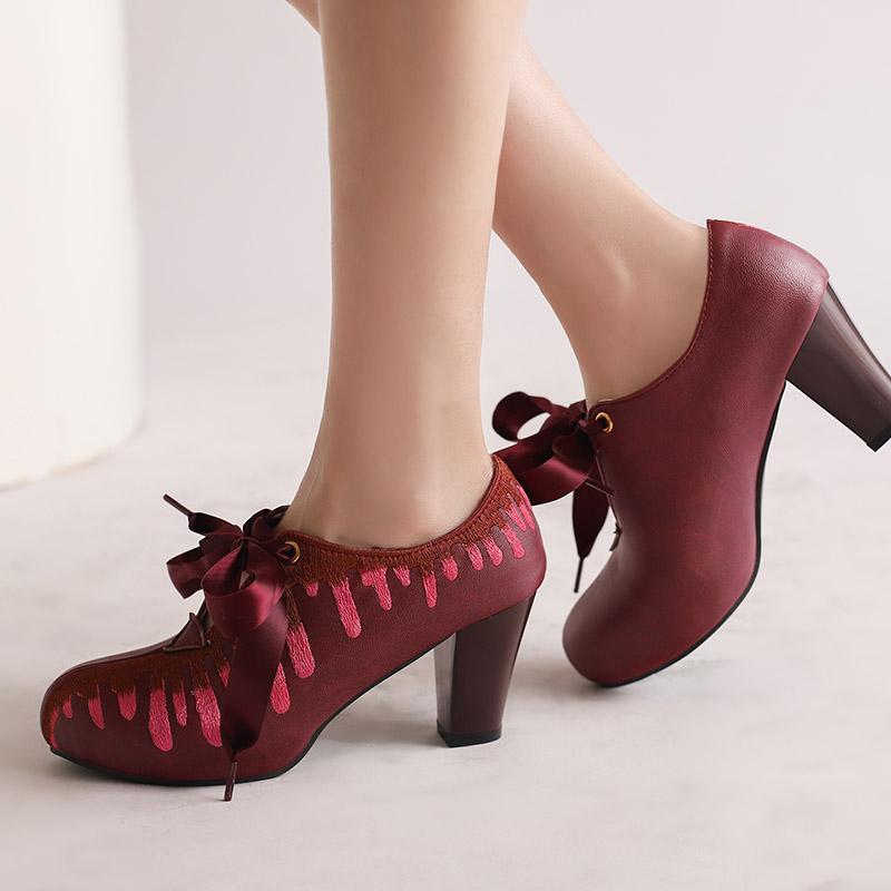 Women's high-heeled single shoes are comfortable and versatile thick-heeled large-size low-top shoes.