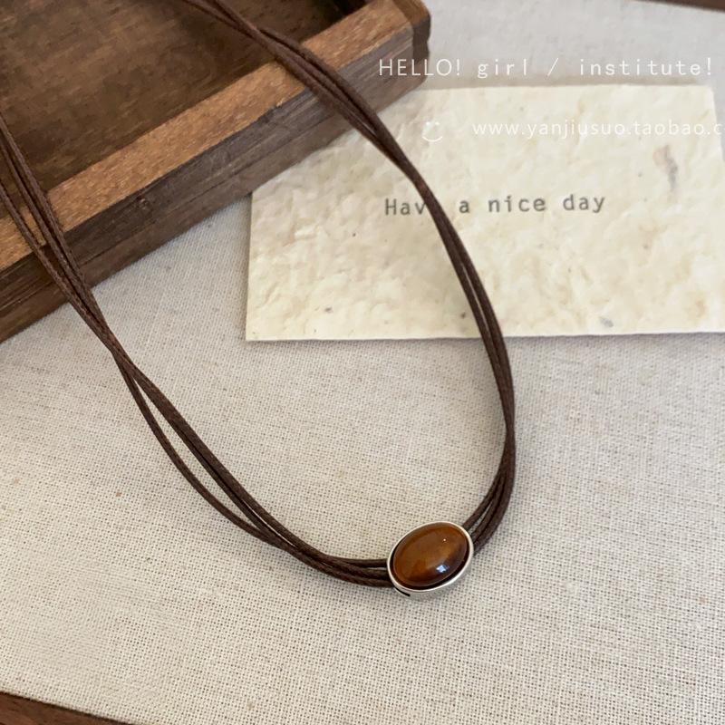 Vintage Leder Tigerauge Halskette Damen Chinesischer mehrlagiger Choker Nischenhalskette Vielseitiges Temperament Schlüsselbein Kette Zubehör