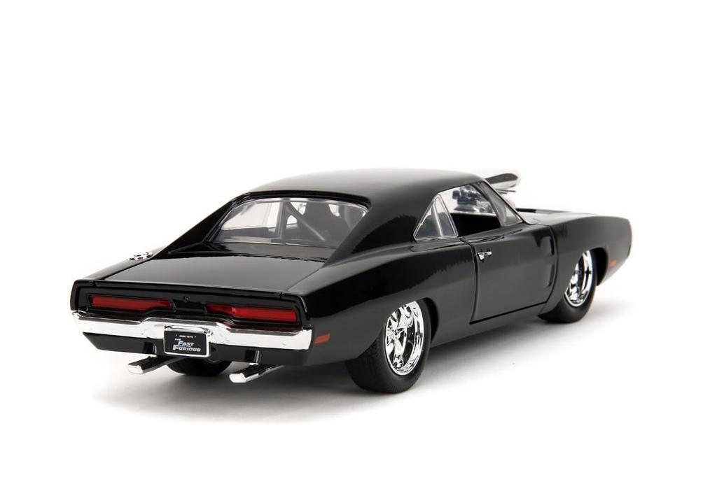 Jada Toys Fast & Furious Series 1/24 F&F Dodge Charger R/T Black with Dominic Figure (Finished)