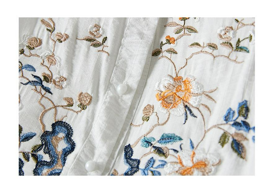 2023 Summer Retro Embroidered Cotton Linen Shirt with Frog Buttons