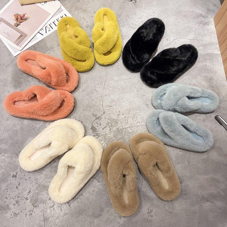 Flat-bottomed slippers women's outer wear 2025 new Internet celebrity fashion plush fairy wind fluffy autumn fluffy slippers women
