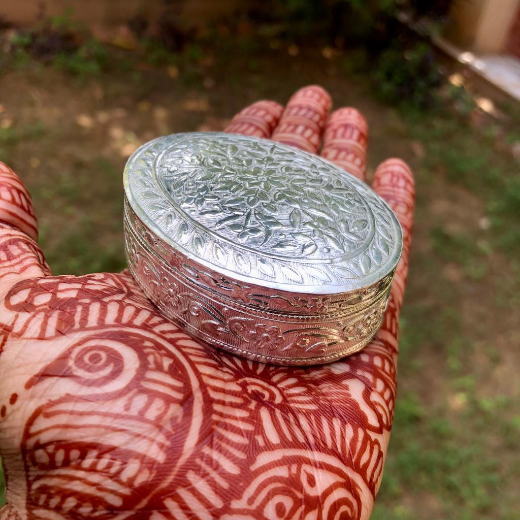 925 Silver Handmade Trinket Kajal Casket Jewelry Box, Surma Kumkum Sindoor Container, Floral Oval shape 7 X 5.5 cm, 51 gms Temple Pooja