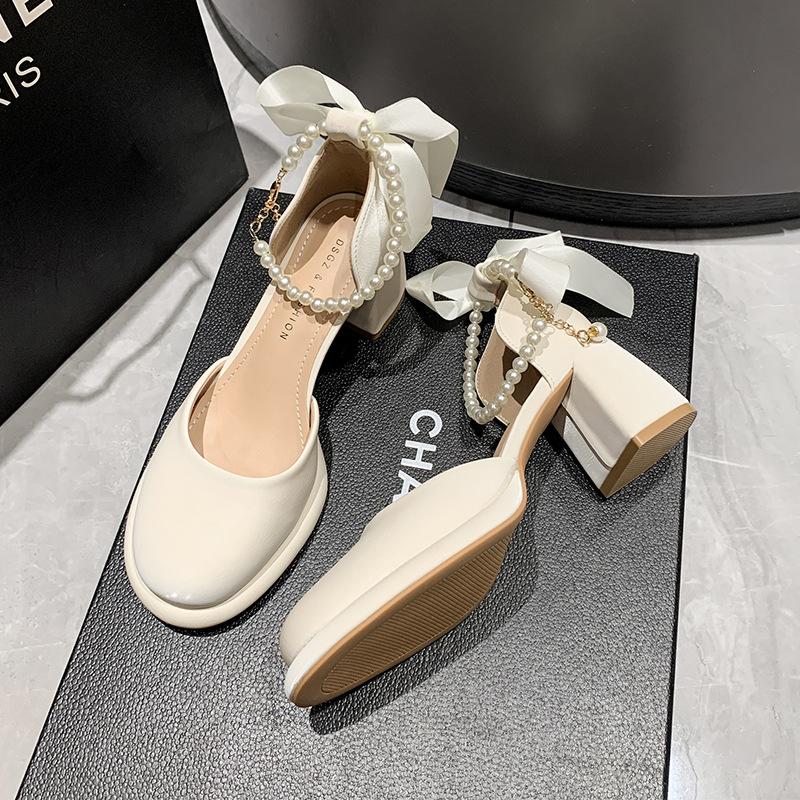 

Сказочные сандалии с сумкой на голову, женские летние жемчужные туфли Мэри Джейн, одинарные туфли с вырезами на одной пуговице, толстый каблук, французские высокие каблуки 39