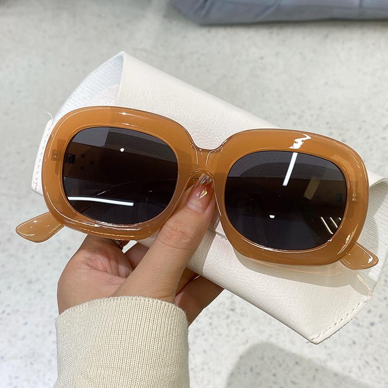Women Sunglasses Trendy Vintage Round Female Shades Eyewear Fashion Popular Ins Simple Retro Sun Glasses for Lady