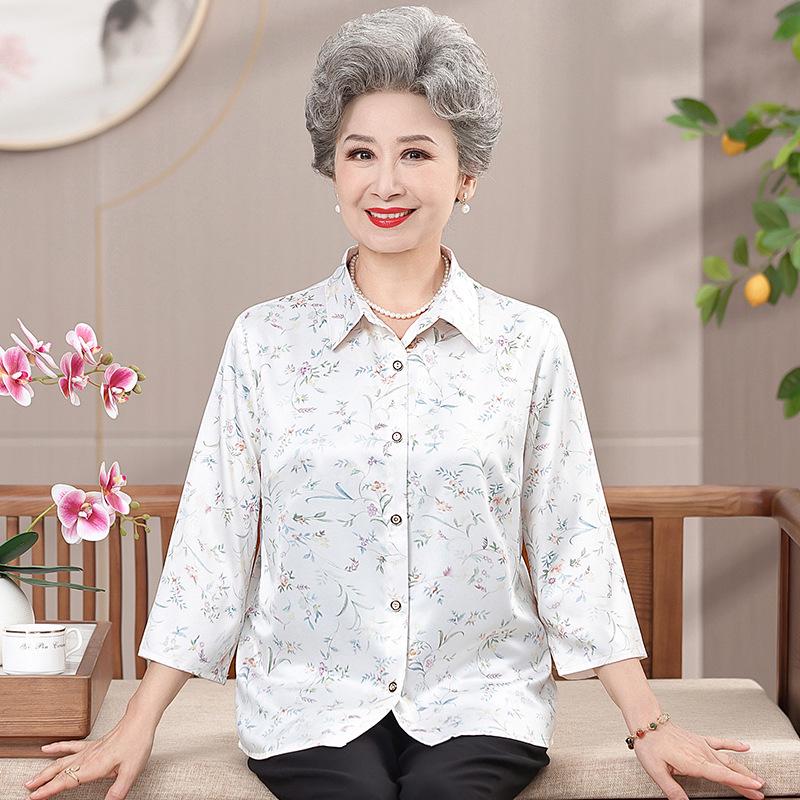 

Elegant Summer Silk Top for Grandmothers: Youthful 7-Sleeve Design 5XL (150-165 lbs) білий