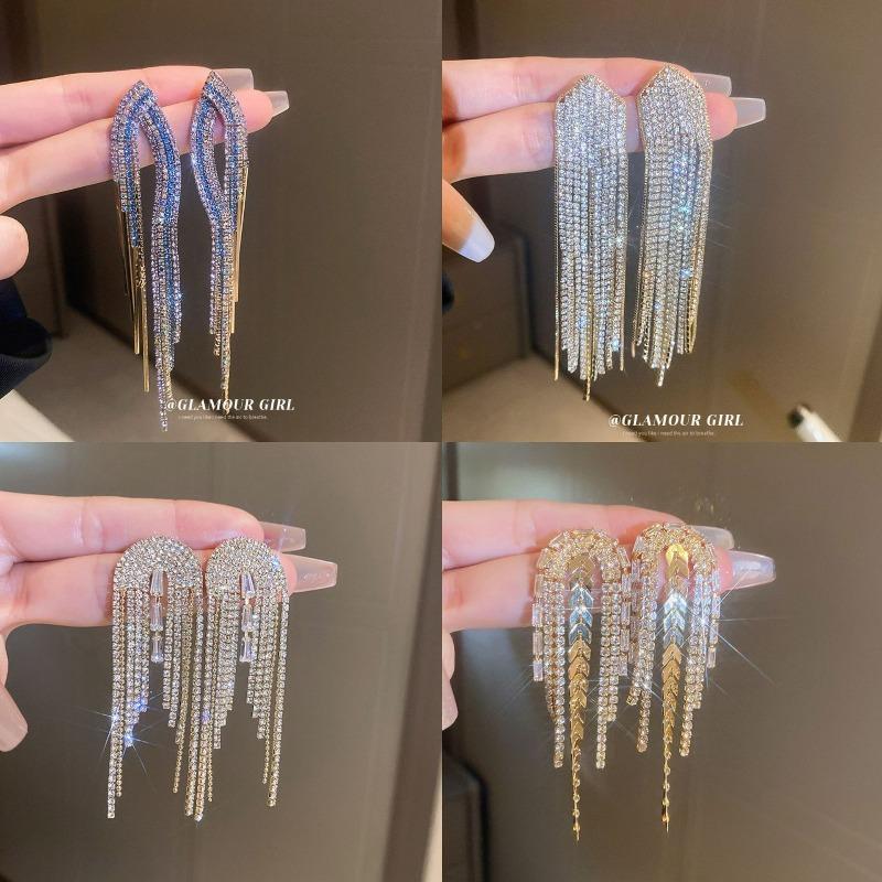 Silver Needle Metal Style Long Zircon Leaf Tassel Earrings Exquisite Fashion Earrings Cold Wind Light Luxury Temperament Earrings