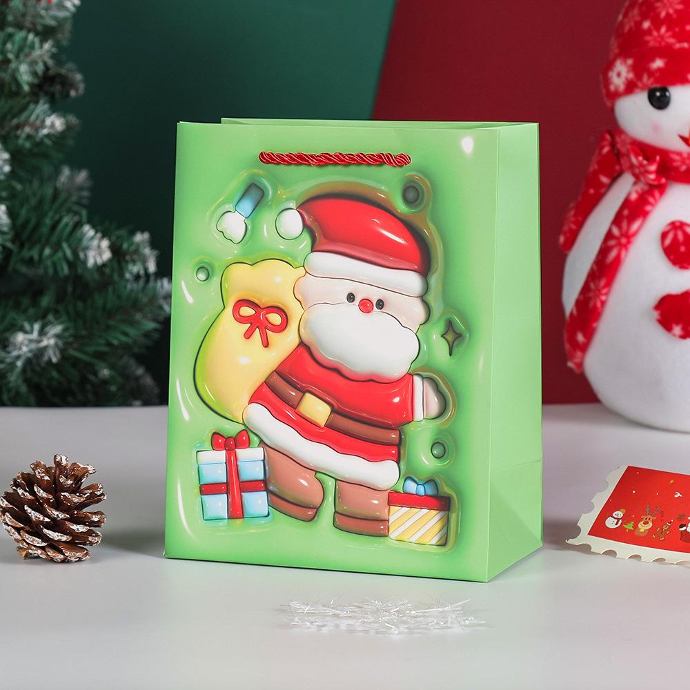 Cartoon Santa Gift Packaging Fade-Resistant 3d Christmas Gift Bag Creative Holiday Bag Sturdy Christmas Paper Bag For Party