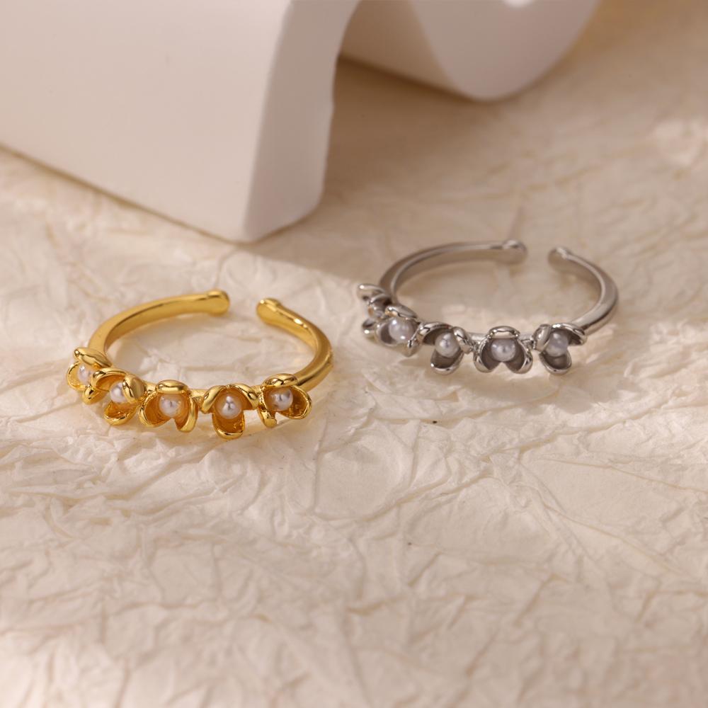 Tiny Multi Pearl Flowers Stainless Steel Rings for Women Gold Color Anti Fading Ring Wedding Vacation Jewelry Accessories Gifts