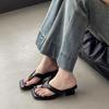 Thick-heeled flip-flops in the spring and summer of 2025, white and cool slippers, large-size sandals, women's tide pinch feet trend