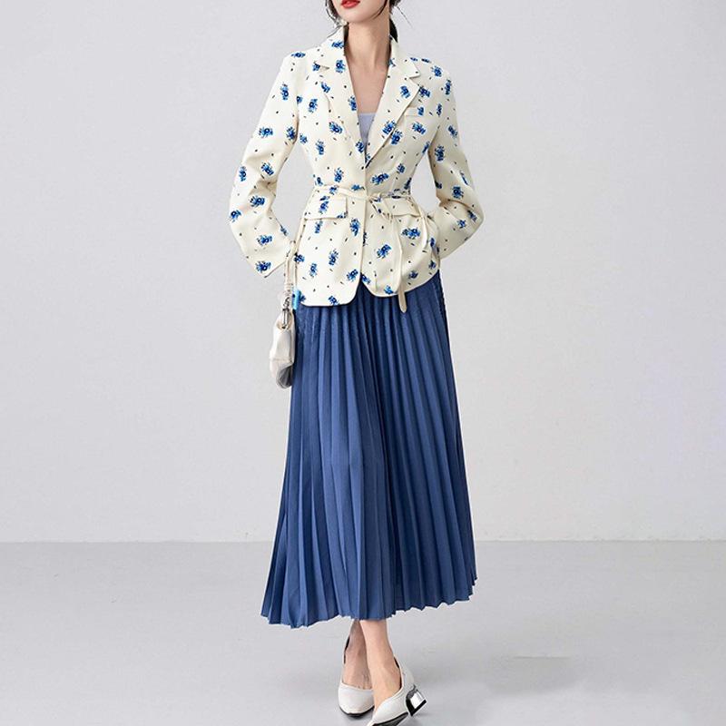 2025 Autumn/Winter European and American Women's Waist-Cinching Lace-Up Loose V-Neck Jacket