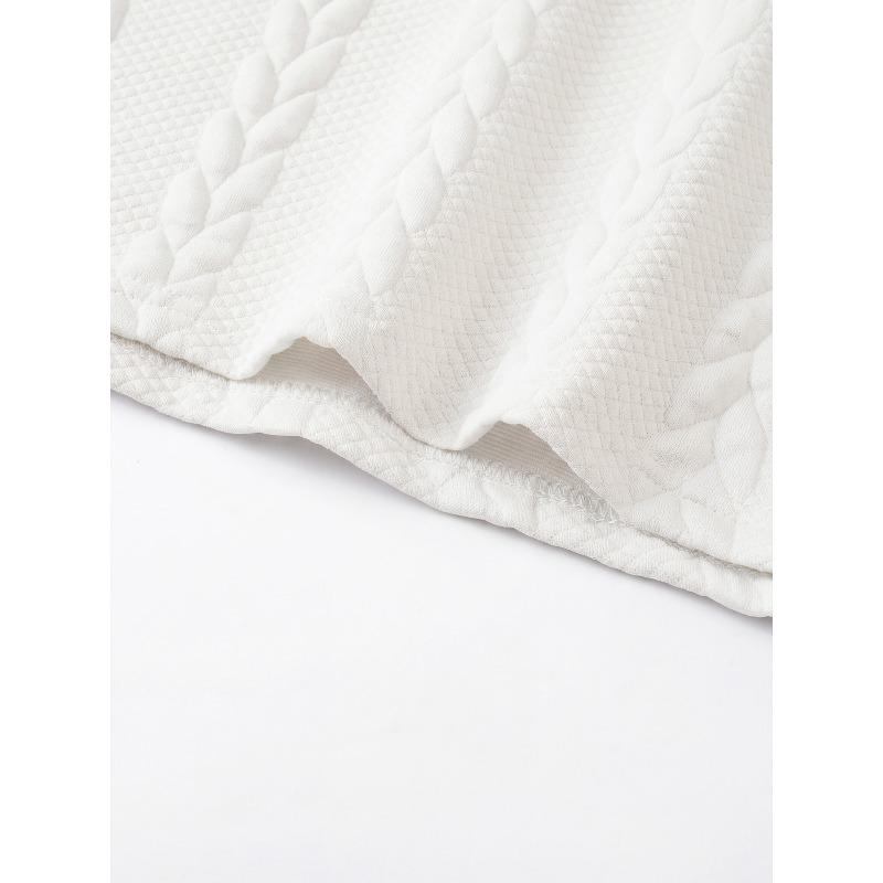 Men's Jacquard Textured Pocket Short Sleeve T-Shirt.
