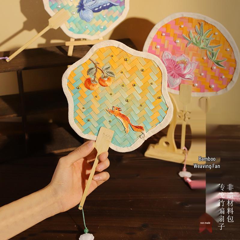 Gradient Bamboo Woven DIY Round Fan Kit - Intangible Cultural Heritage Craft for Children's Parent-Child Activity & Mother's Day Gift