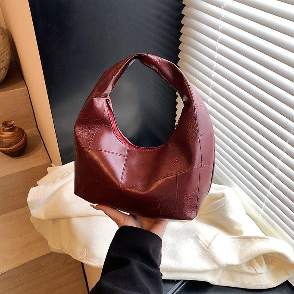 

Red Pu Leather Handbag Quilted Pattern Underarm Bag Simple Crescent Bag Outdoor червоний