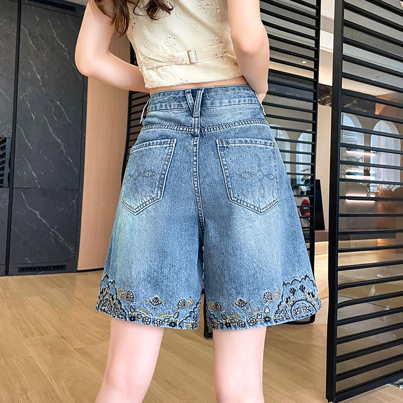 Women's Summer High-Waisted Embroidered Lace A-Line Denim Shorts - Loose Fit, Petite, Wide-Leg, Five-Point Design