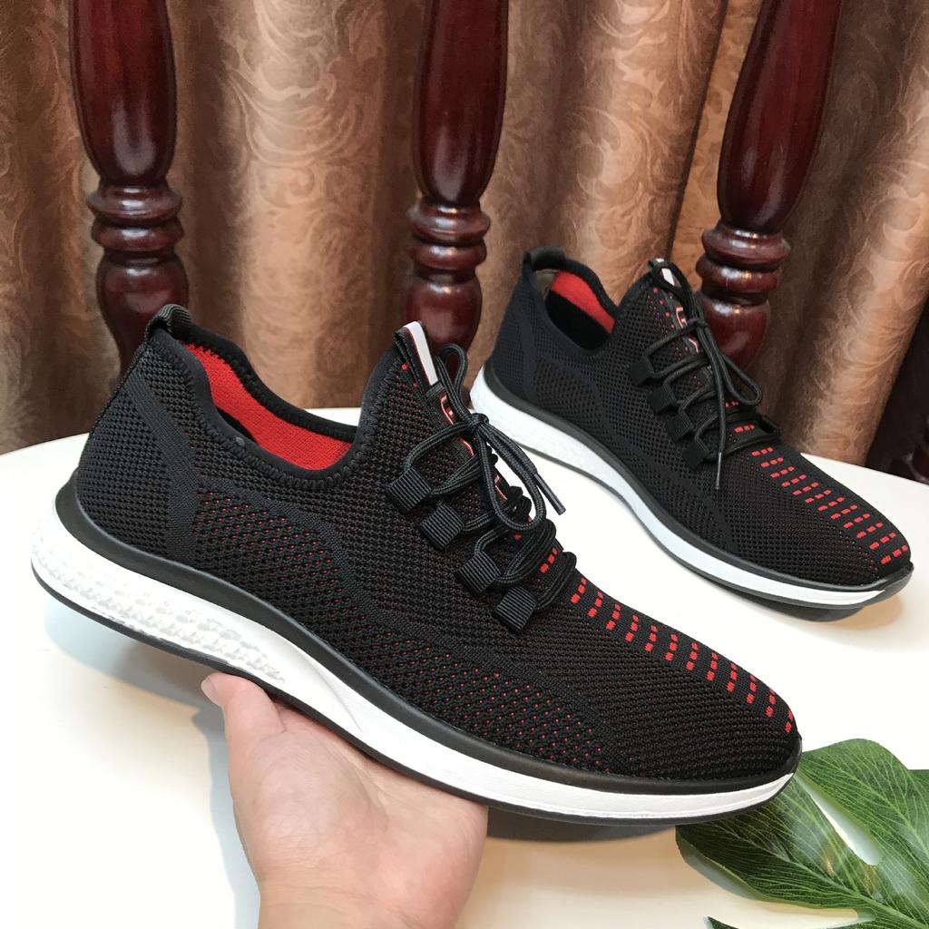 Men's shoes casual shoes spring and summer new fly-woven shoes breathable running shoes coconut shoes travel shoes trendy shoes one piece 2025