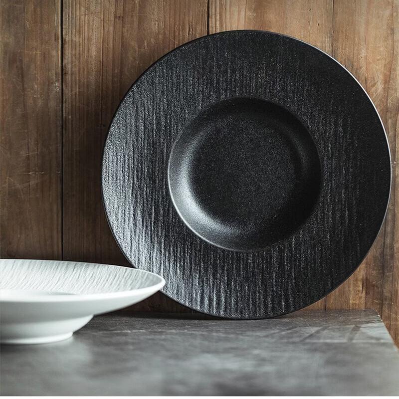 Abay 10-inch Ceramic Rock Pattern Straw Hat Plate