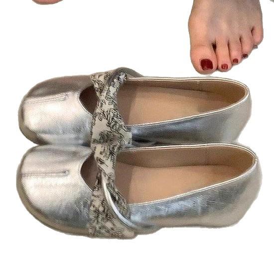 Soft leather version~ New Chinese ballet style round head small single shoes women's one-pedal inner height increase shallow mouth flat Mary Jane s