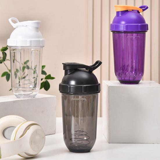 Protein Shaker Bottles with Wire Ball 500ml Leak-Proof Mixer Cup Clear Scale Fitness Mixer Bottle Portable Shaker Cup for Sports Travel