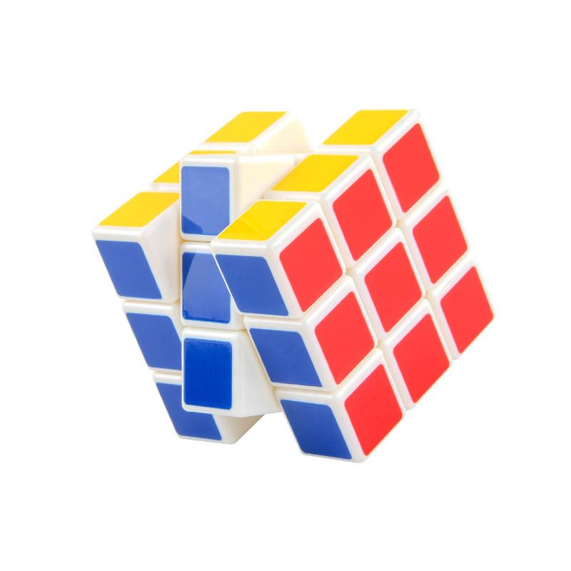 P168-4 Leicht zu drehender pädagogischer 3x3 Zauberwürfel Spielzeug für Kinder 5,7 cm Leichtes ABS Design
