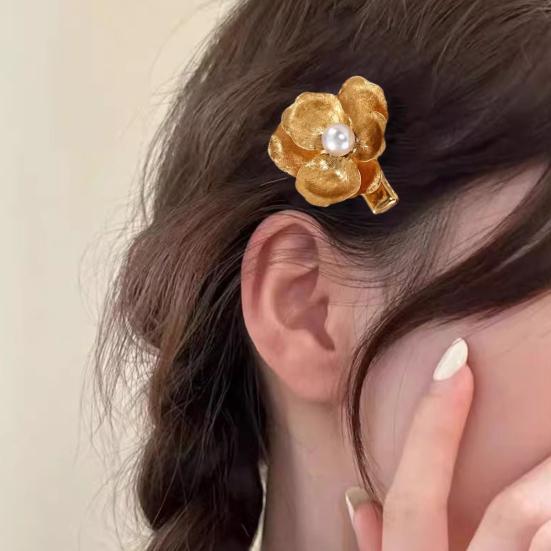 Women Hairpin Imitation Pearl Flower Decor Hair Clip French Retro Style Side Bang Hair Pin Hair Accessories