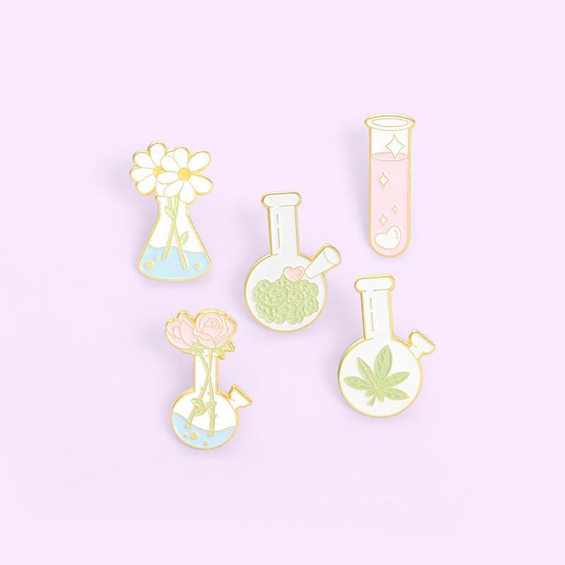 Unique Cartoon Creative Floral Vase Brooch Daisy Rose Alloy Unisex Decorative Pin