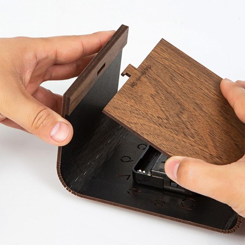 Kleine Schreibtischuhr Batteriebetrieben Analog Tischuhr für Raumdekorationen Elegante Stille Nachttischuhren Geburtstagsgeschenk Unisex