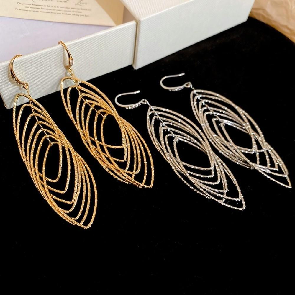 Gold Silver Metal Hollow Earrings Oval Hollow Ear Clip Exquisite Ear Hook Girl