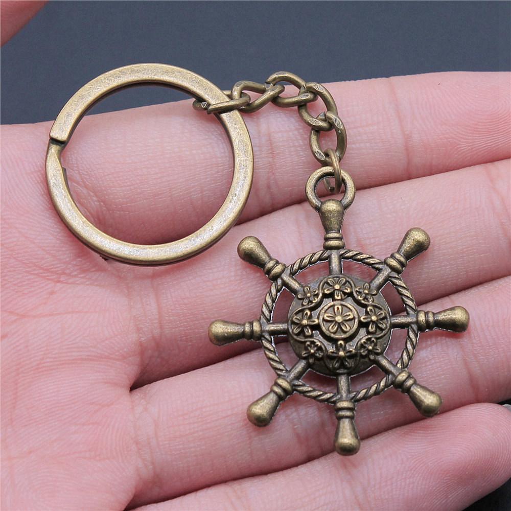 Punk Tools Gear Cyberpunk Themed Keychain for Office Workers Hot Sale Cute Valentine Gift Kawaii Vacation Accessory