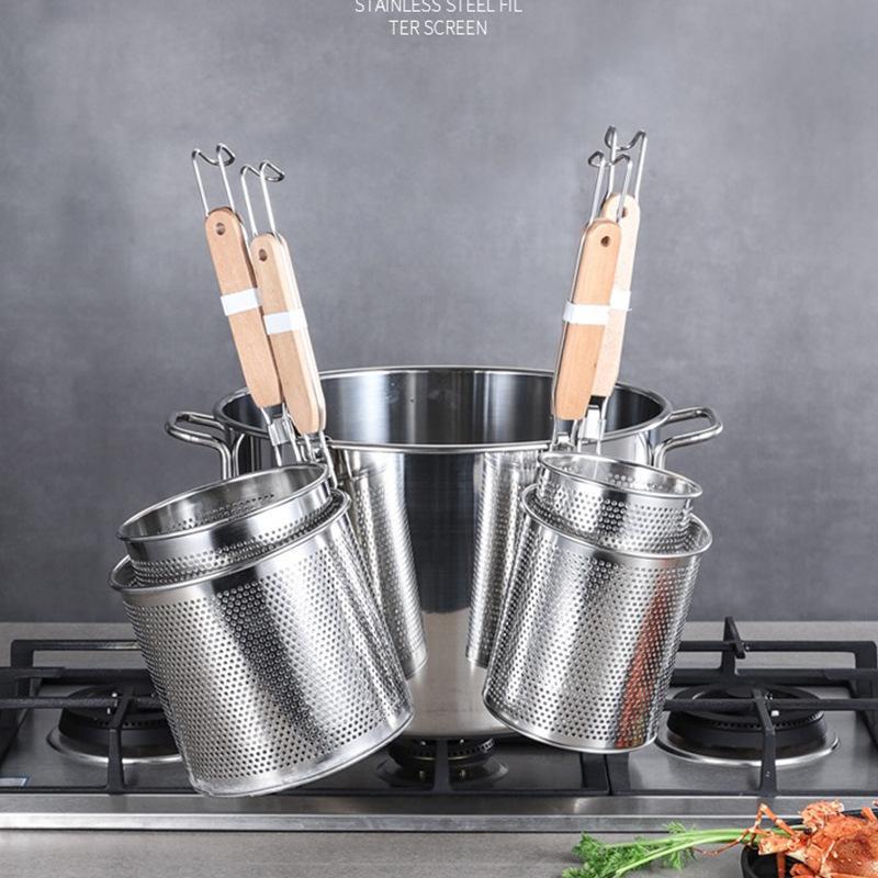Mestolo per Noodles Ispessito in Acciaio Inossidabile con Manico in Legno - Cucchiaio Forato per Mala Tang e Scolatura Verdure