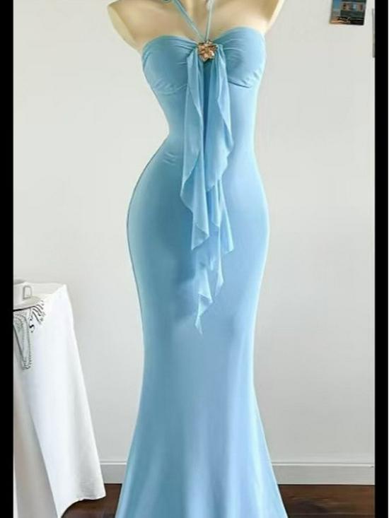 Elegancki jednoczęściowy strój kąpielowy z odkrytymi plecami i wiązaniem na szyi 2026