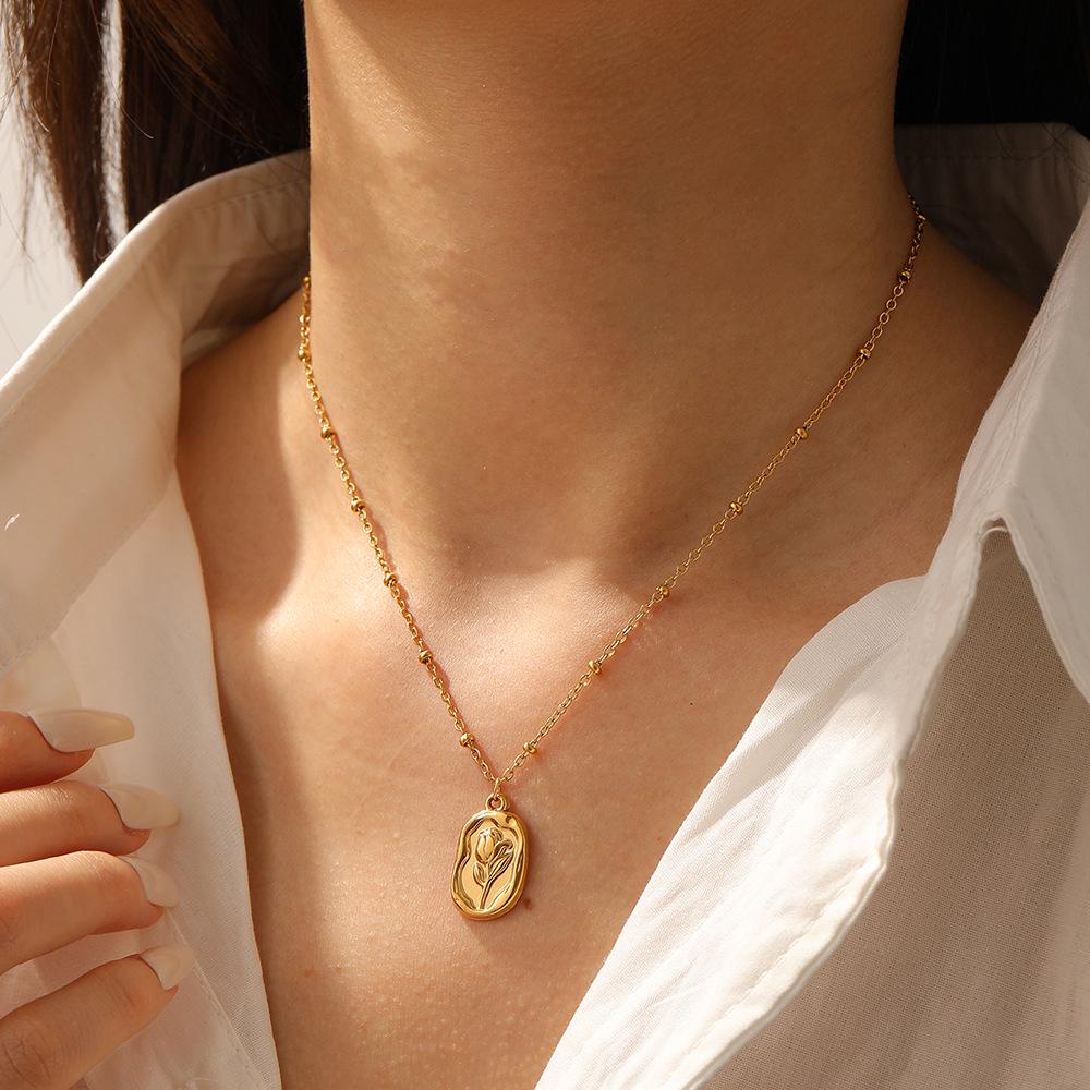 18K Gold Rose Flower Pendant Necklace - Stainless Steel Titanium, Colorfast, High-End Women's Accessory