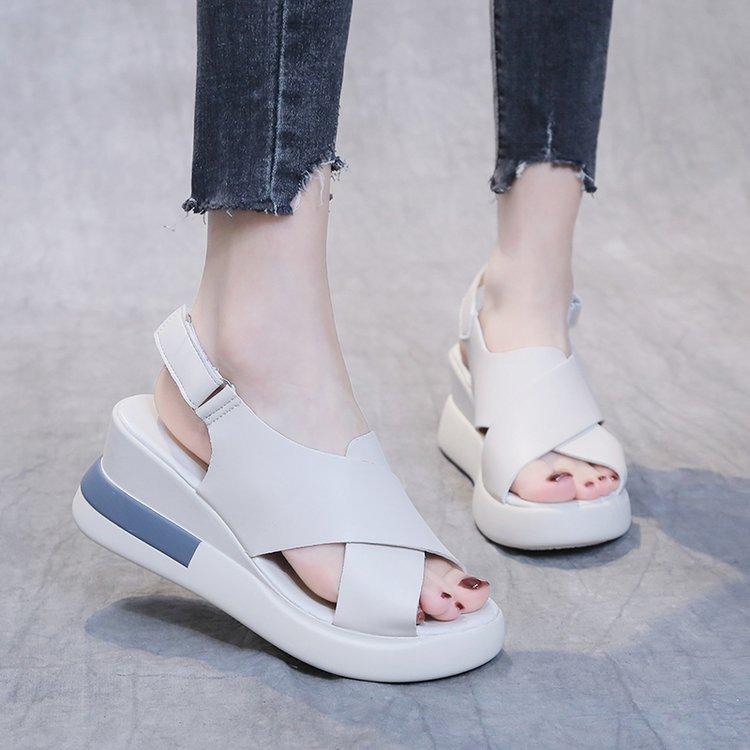 Damen Leder Keilsandalen Sommer Plateau High Heel Cross Peep Toe Sandalen Prägnante Freizeitschuhe