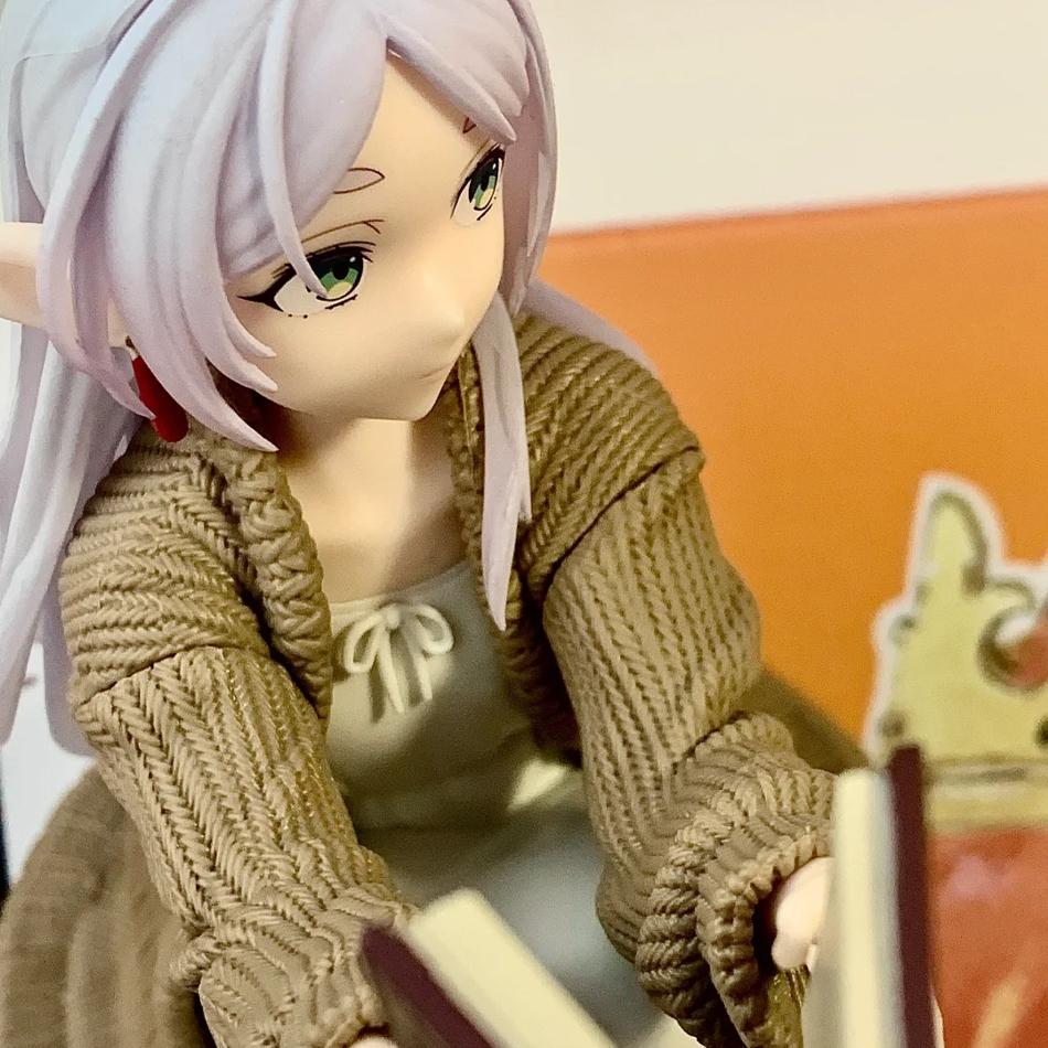 12cm Frieren Beyond Journey's End Frieren Anime Figure Desktop Cute Sousou no Frieren Action Figure Fern Figurine Model Doll Toy