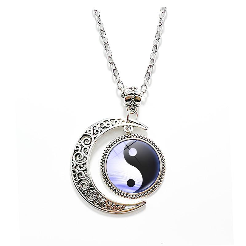 1Pc Tai Chi Star Moon Necklace, Retro Punk Carved Skull Alloy Chain Sweater Accessory