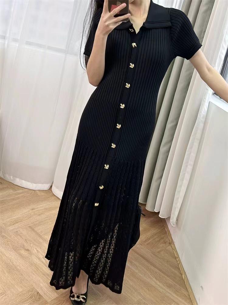 Elegant French-Style Short-Sleeve Knit Dress with Lapel & Waist Detailing, Summer 2024
