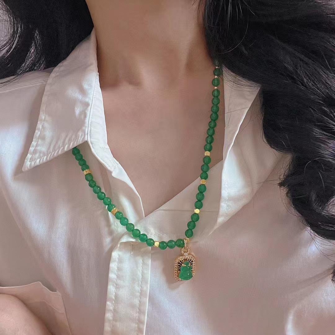 Vintage Natural Emperor Green Chalcedony Set Chain Necklace Sweater Chain Gourd Pendant