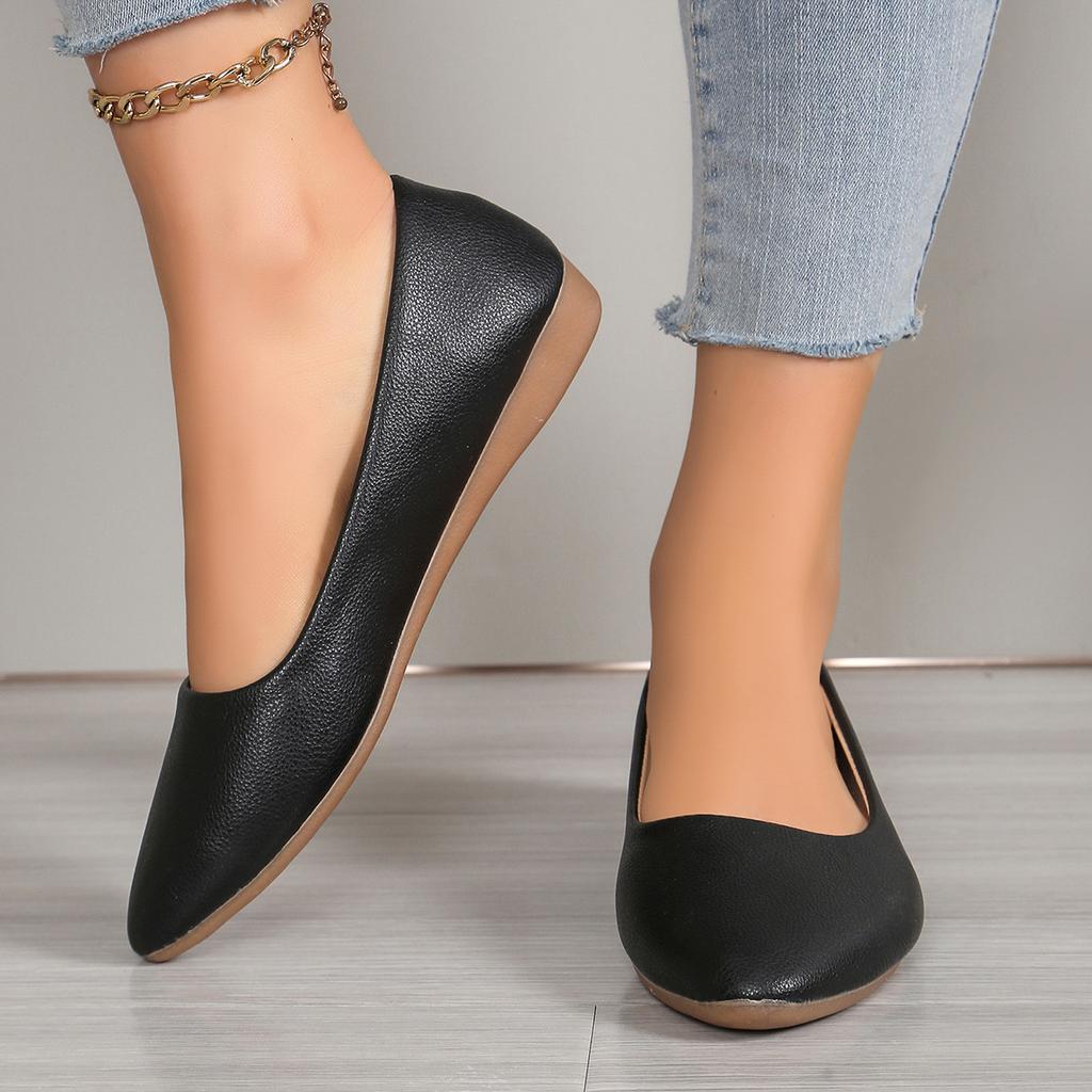 Fashion Specials Plus Size Flat Bottom Comfortable Shallow Shoes Plus Size Women's Casual Shoes with Easy To Wear and Take Off in Spring