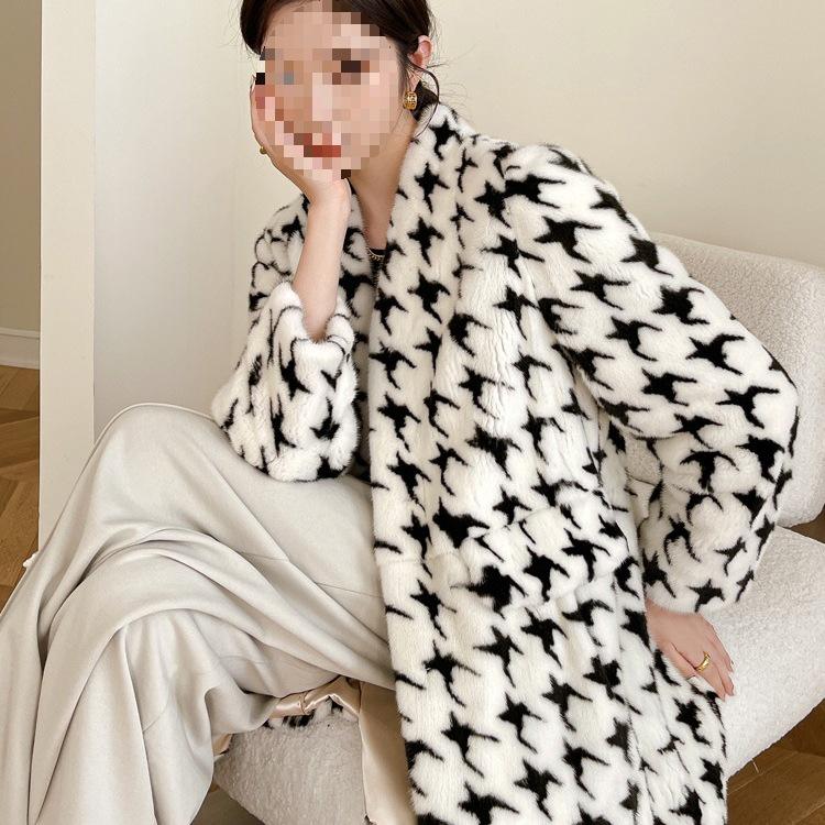 

Women s Extra Long Houndstooth Faux Mink Fur Coat with V-Neck (2025) L