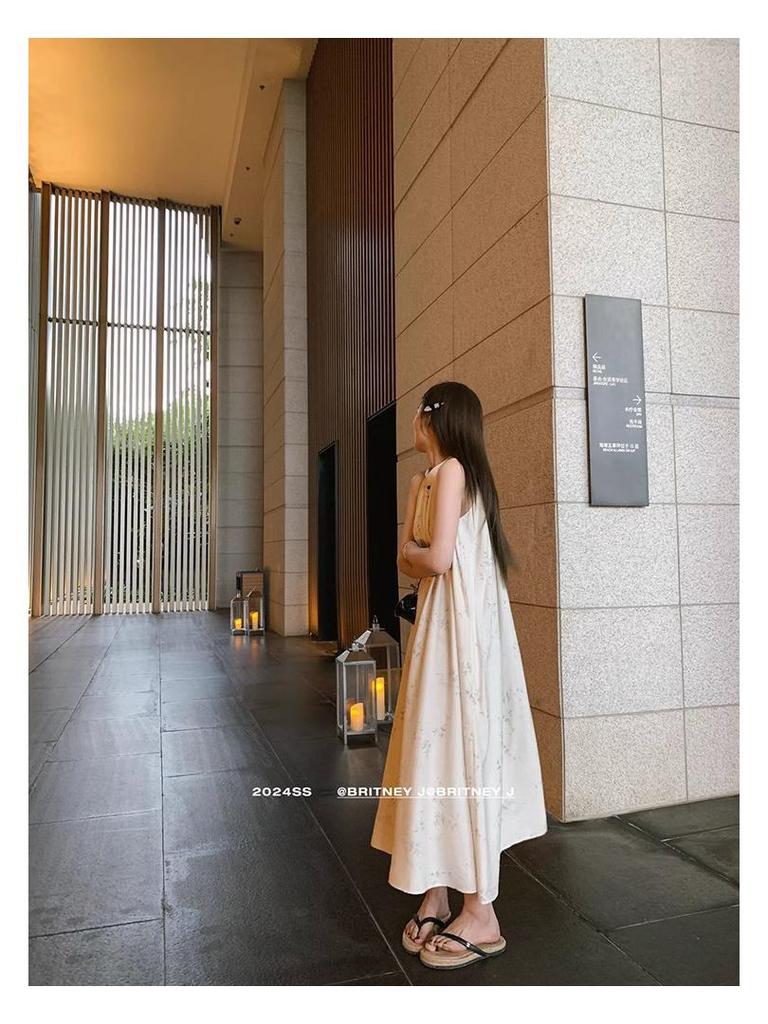 Retro Chinese Halter Sleeveless Summer Dress for Women - Slimming, Loose, Vacation-Ready