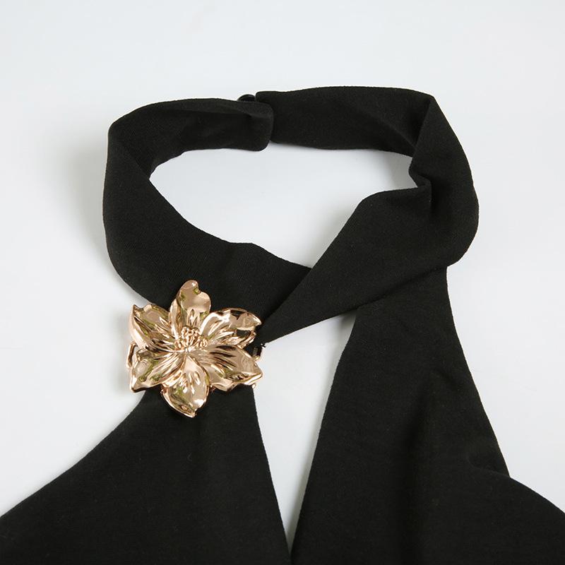 Women's Metal Flower Halter Neck Sexy Halter Top Temperament Low Waist Fold High Split Skirt Two Piece Suit