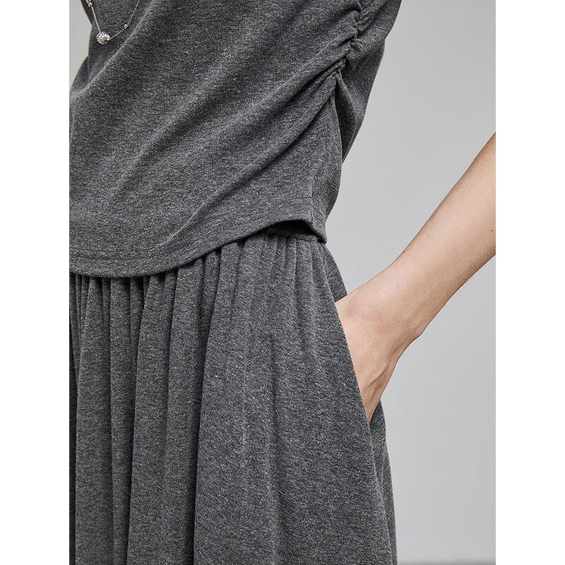 Chuyu Women's Relaxed Fit T-shirt & Skirt Two-Piece Set
