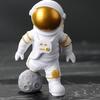 Żywica Figurka Astronauty Statua Figurka Kosmonauta Rzeźba Edukacyjna Zabawka Dekoracja Biurka Domu Model Astronauty Na Prezent Dla Dzieci