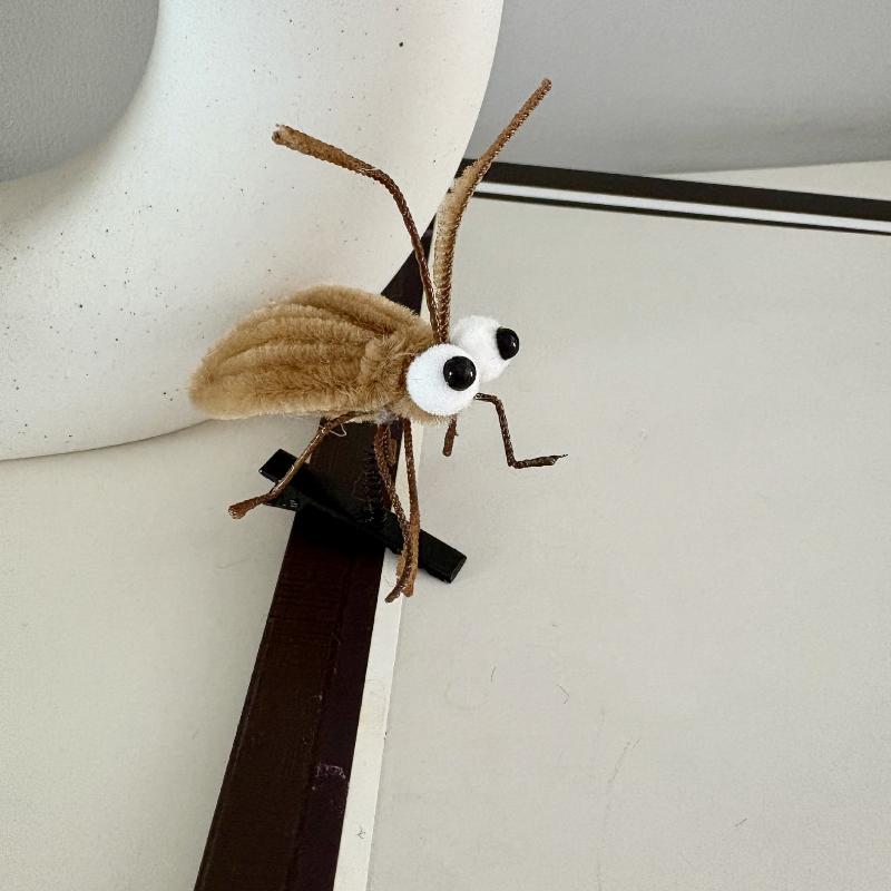 Charming Insect Spring Hair Clip; Mosquito Hairpin Plush Toy; Children's Humorous Prop; Girls Decor & Photo Accessory