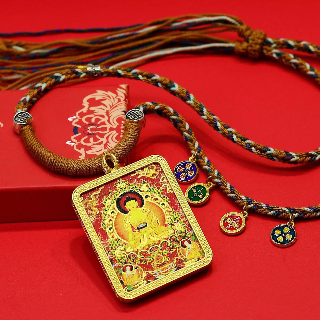Vergoldete Buddhistische Thangka Anhänger Halskette: Halbhandbemalte Ksitigarbha, Maitreya, Shakyamuni Buddha Statue